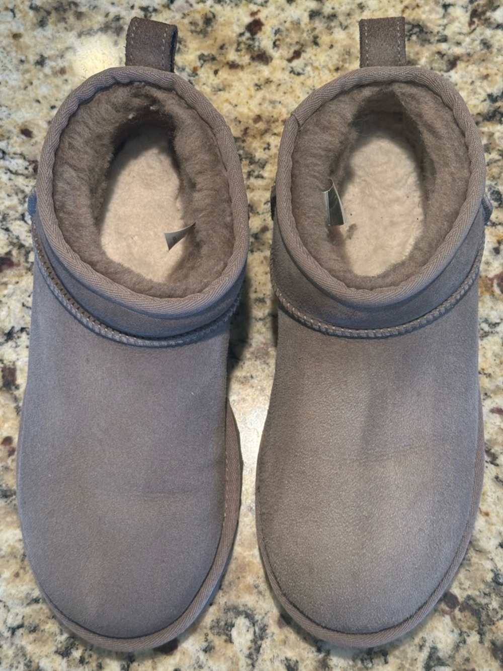 Ugg Grey Classic Ultra Mini Boots Size 7 - Picture 2 of 9